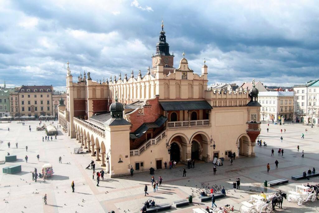 Pod Sloncem - Rynek Glowny Красков Екстериор снимка